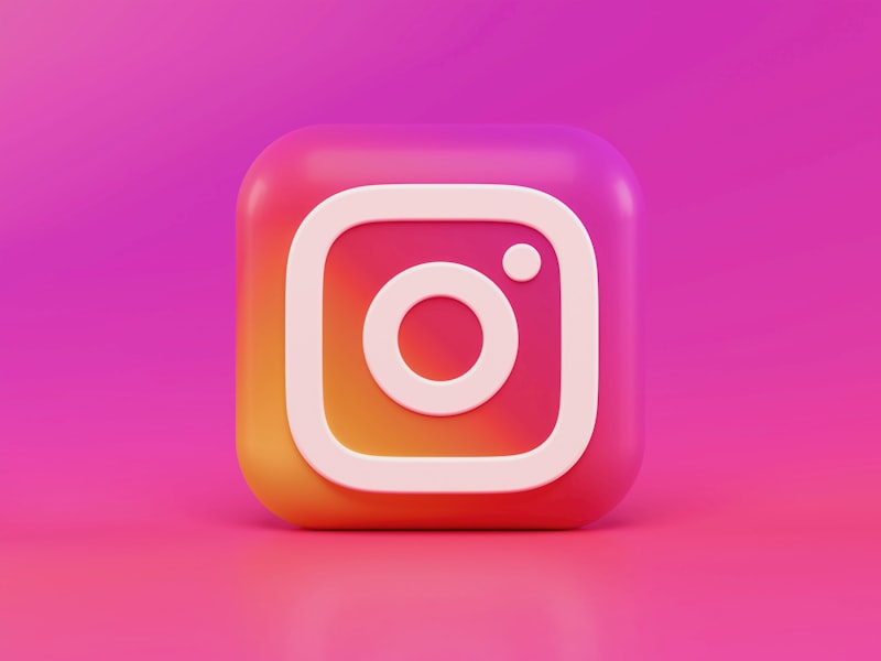 Beispielprojekt: Social-Media-Betreuung mit Redaktionsplan und Beiträgen